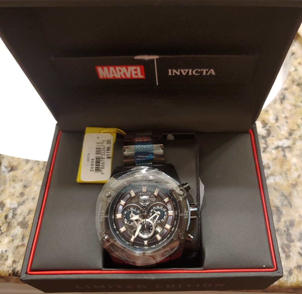 Men's Invicta marvel black panther watch